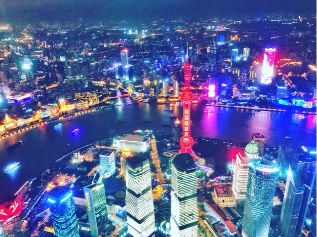 上海和东京比哪个繁华(北京，上海，东京，香港，这四个城市哪个最繁荣？)