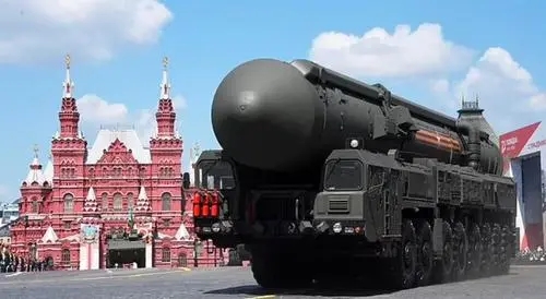 俄罗斯核弹头数量世界第一，为啥美国和北约还敢欺负它？